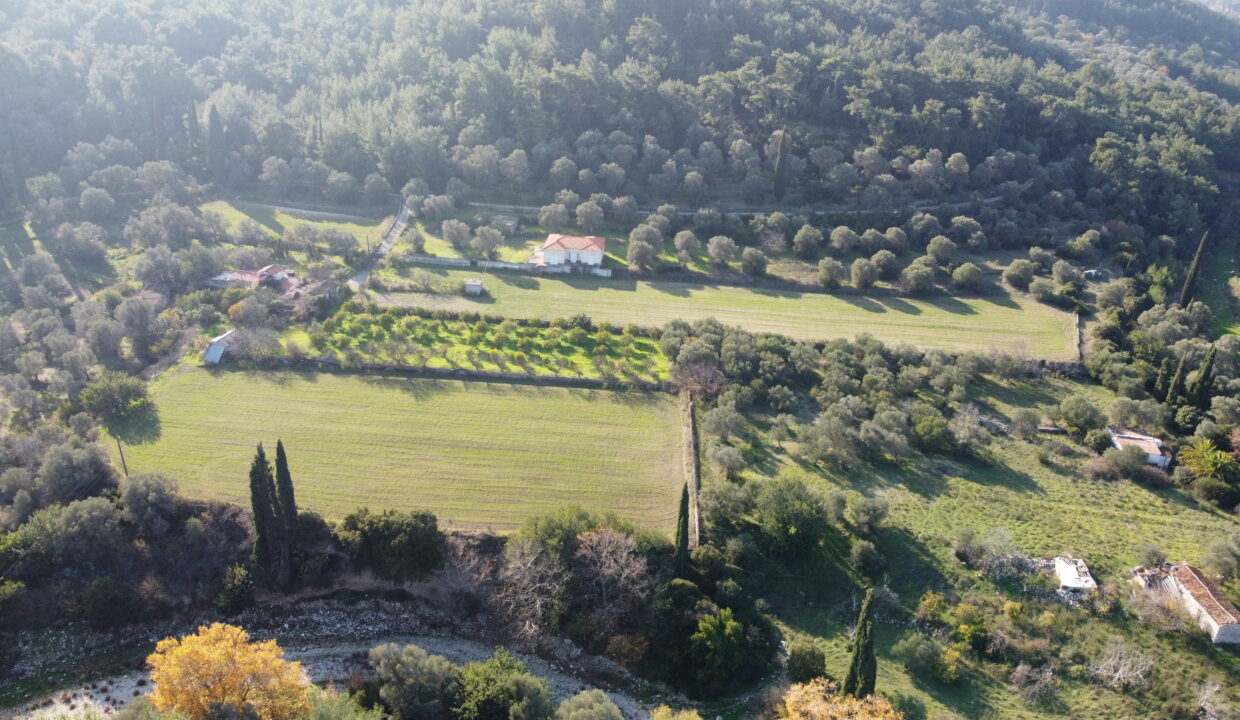 DCIM100MEDIADJI_0143.JPG